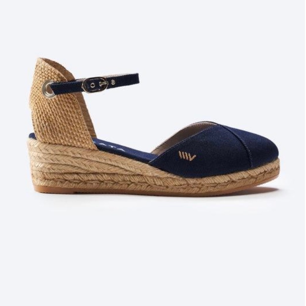 LIKE NEW Viscata Women’s  Pubol Canvas Espadrille Wedges (Size 8)